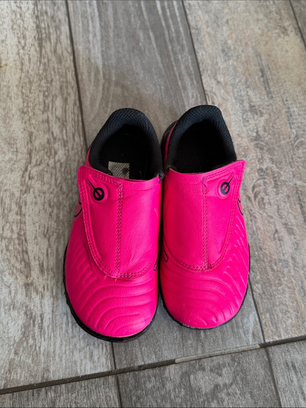 Nike Kids Hot Pink Slip-On Sneakers